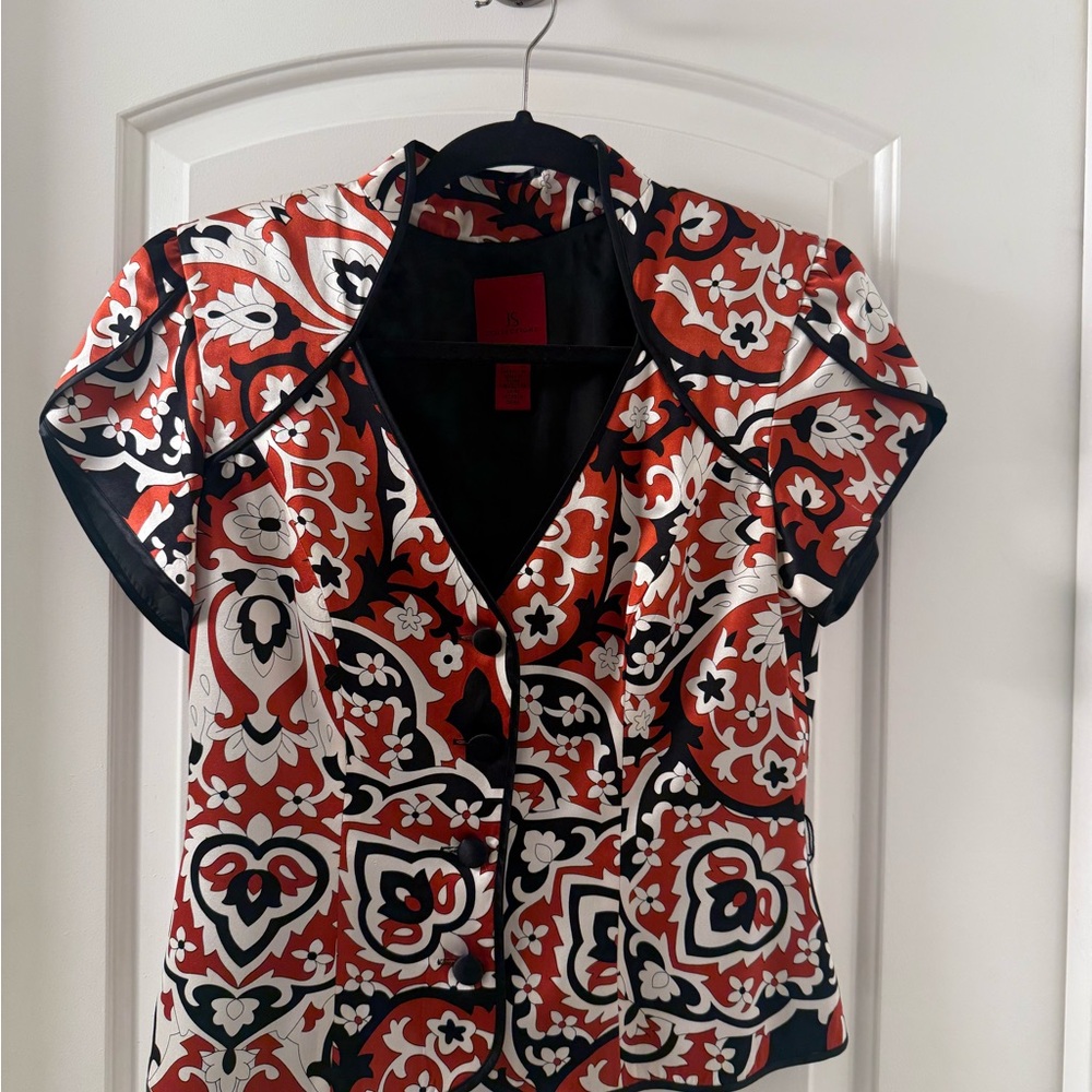 JS Collections Red and Black Graphic Cap Sleeve Blouse